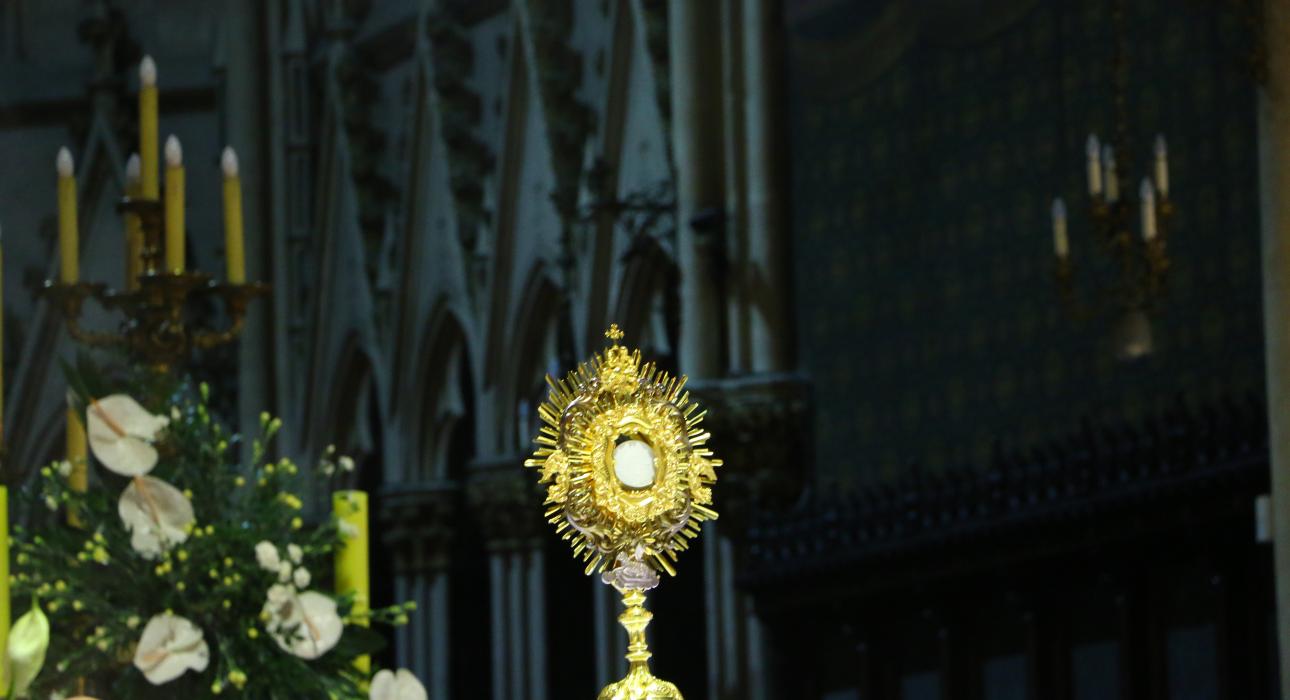 monstrance